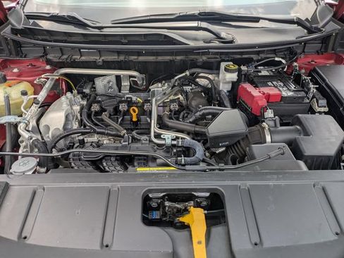 Used 2021 Nissan Rogue SV FWD image 12