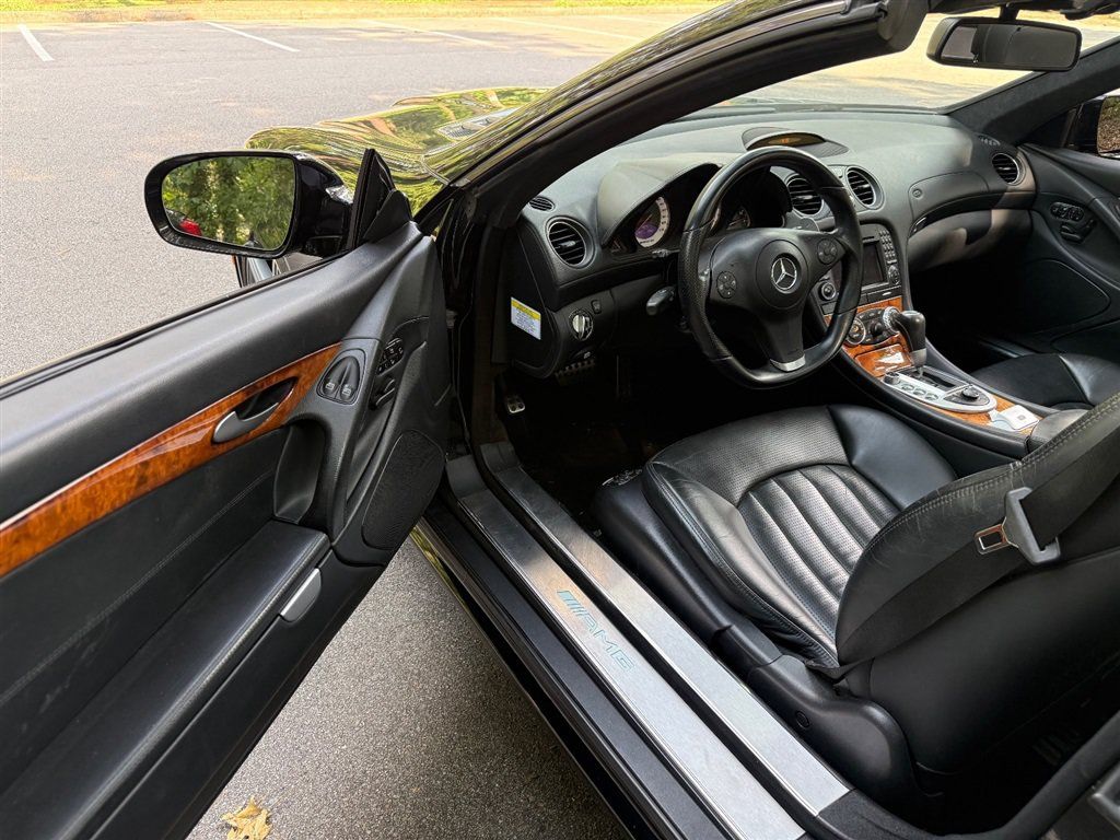 Used 2012 Mercedes-Benz SL 63 AMG image 9