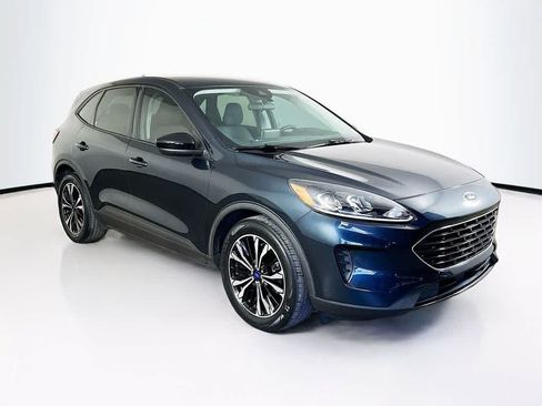 Used 2022 Ford Escape SE w/ SE Sport Appearance Package FWD image 24