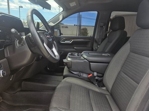 Used 2023 GMC Sierra 1500 Elevation AWD/4WD image 11