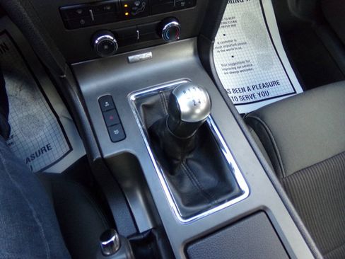 Used 2014 Ford Mustang Coupe w/ Equipment Group 102A RWD image 43