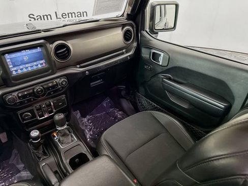 Used 2020 Jeep Wrangler Unlimited Sport image 22