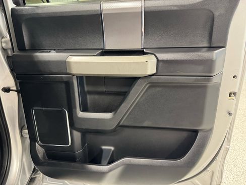 Used 2016 Ford F150 Lariat image 11