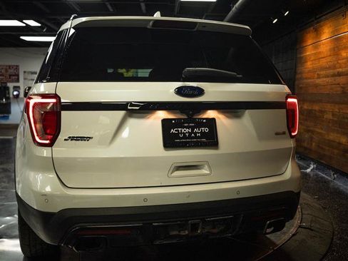 Used 2017 Ford Explorer Sport AWD/4WD image 6