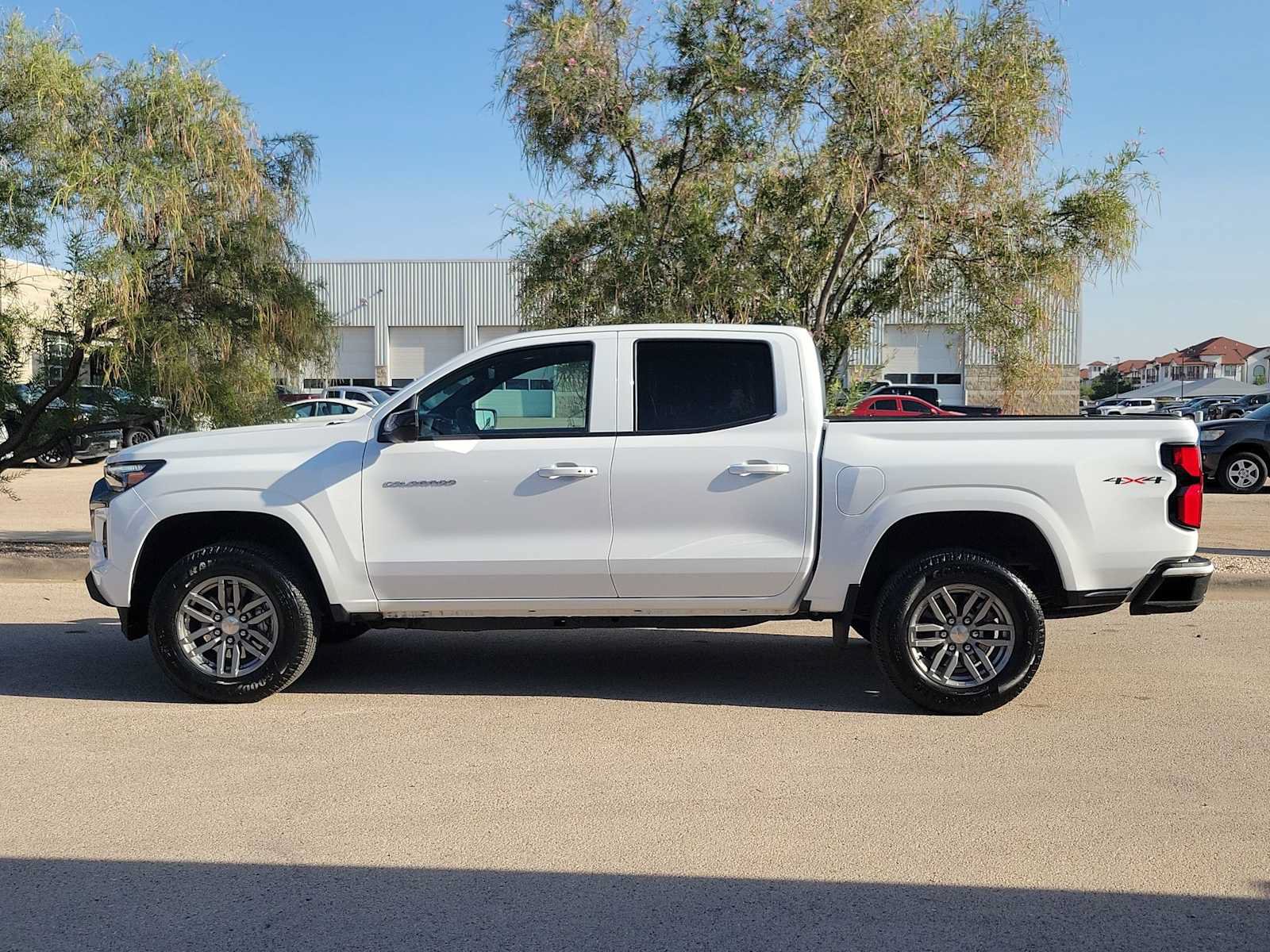 New 2026 Chevrolet Colorado LT w/ LT Convenience Package AWD/4WD image 5