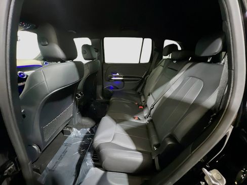 Used 2024 Mercedes-Benz GLB 250 image 15