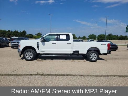 Used 2025 Ford F250 XLT AWD/4WD image 3