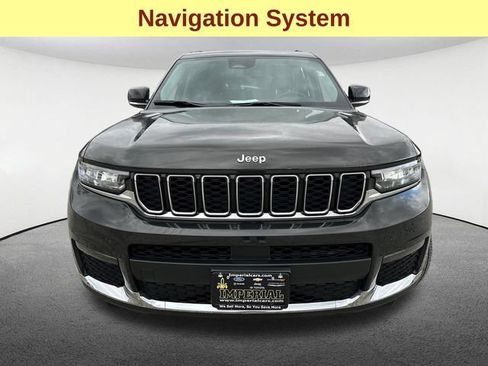 Used 2023 Jeep Grand Cherokee L Limited AWD/4WD image 4