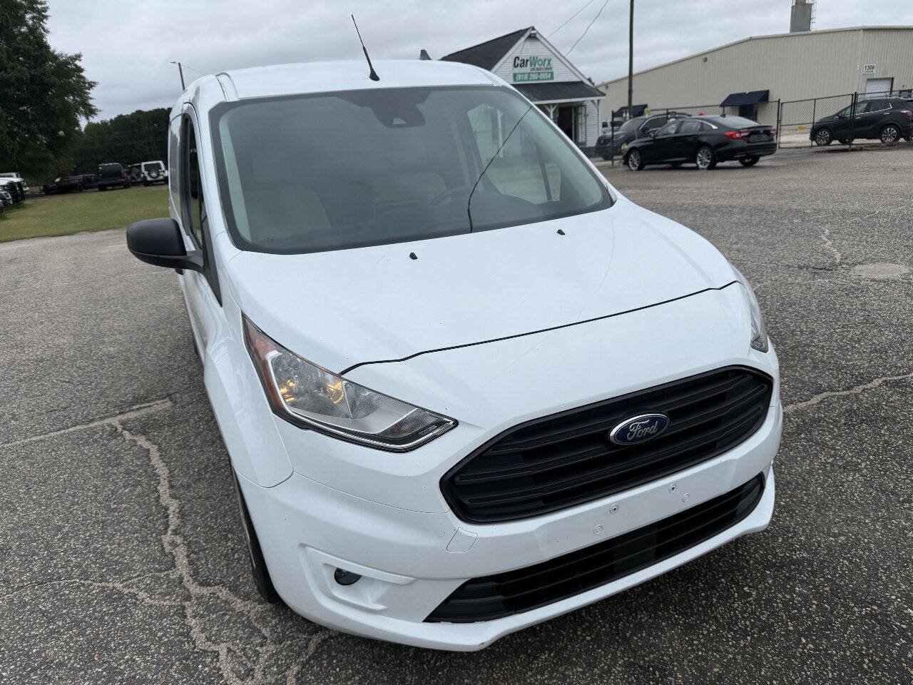 Used 2019 Ford Transit Connect XLT FWD image 10