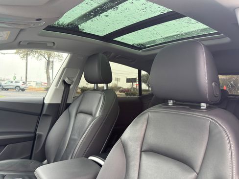 Used 2023 Audi Q8 Premium w/ Convenience Package image 10