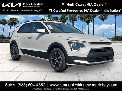 New 2025 Kia Niro EX