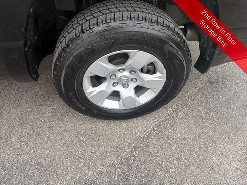 Used 2023 RAM 1500 Big Horn AWD/4WD image 27