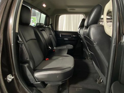 Used 2017 RAM 1500 Laramie AWD/4WD image 29
