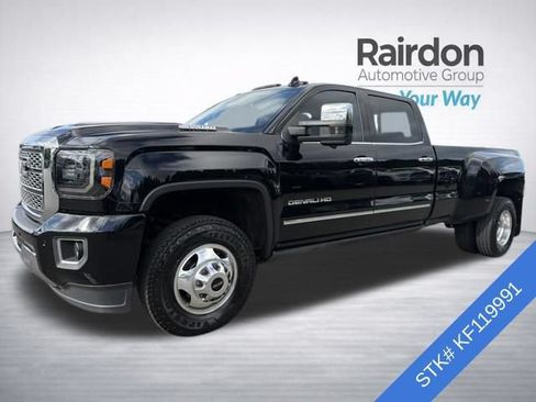 Used 2019 GMC Sierra 3500 Denali AWD/4WD image 3