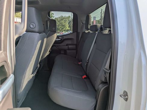 Used 2021 Chevrolet Silverado 1500 LT RWD image 14
