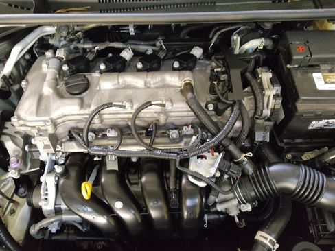 Used 2022 Toyota Corolla LE w/ LE Premium Package image 30