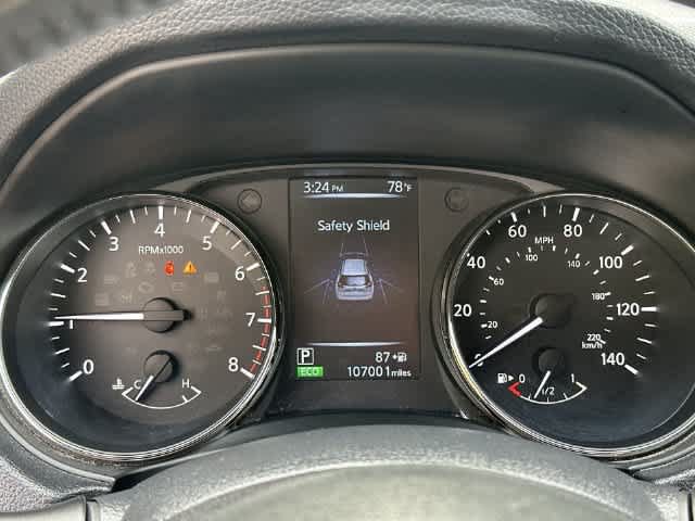 Used 2017 Nissan Rogue SV w/ SV Premium Package AWD/4WD image 6