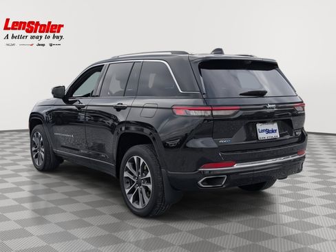 Used 2023 Jeep Grand Cherokee Overland w/ Advanced Protech Group III image 3