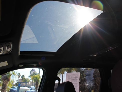 Certified 2023 Kia Telluride SX image 29