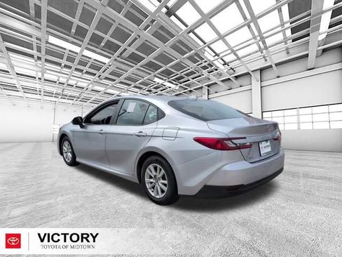 Certified 2025 Toyota Camry LE image 5