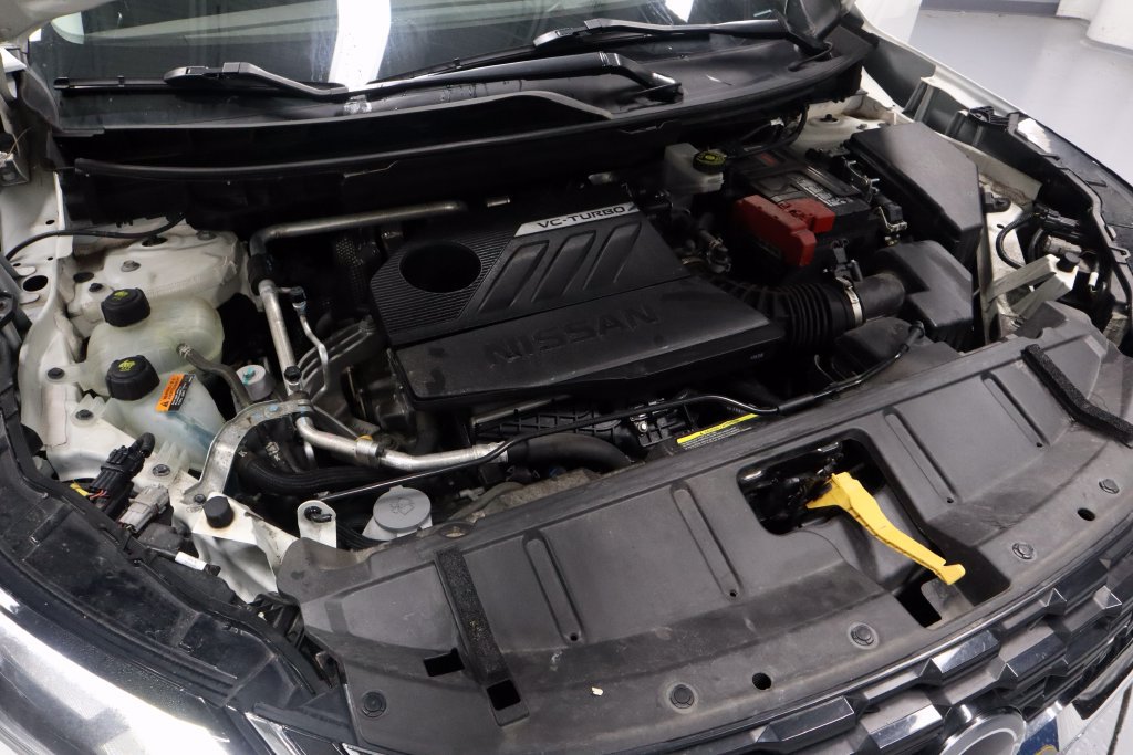Used 2023 Nissan Rogue S FWD image 16