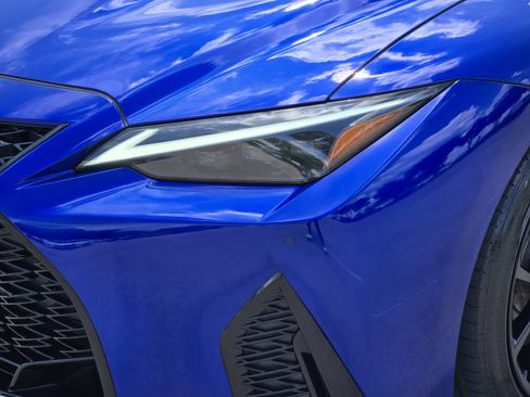 Certified 2025 Lexus IS 500 w/ Accessory Package 2 RWD image 39