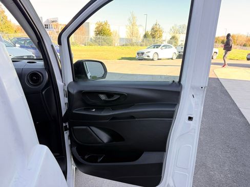 Used 2018 Mercedes-Benz Metris image 20