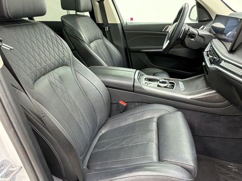 Used 2024 BMW X7 xDrive40i w/ Executive Package AWD/4WD image 23