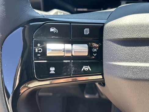 New 2026 Kia Sorento LX FWD image 19