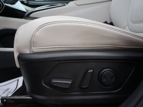Used 2023 Hyundai Tucson Limited AWD/4WD image 17
