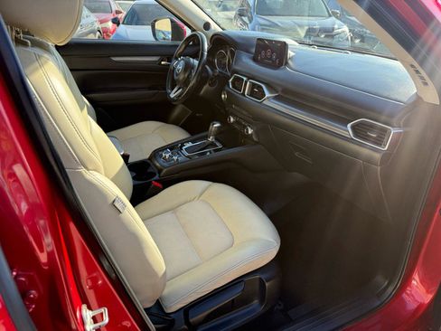 Used 2017 MAZDA CX-5 Touring w/ Preferred Equipment Package image 10