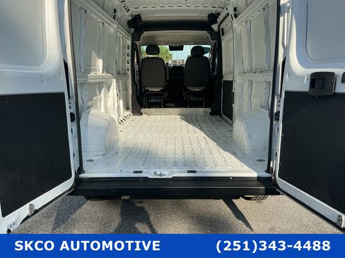 Used 2025 RAM ProMaster 3500 w/ Convenience Group FWD image 21