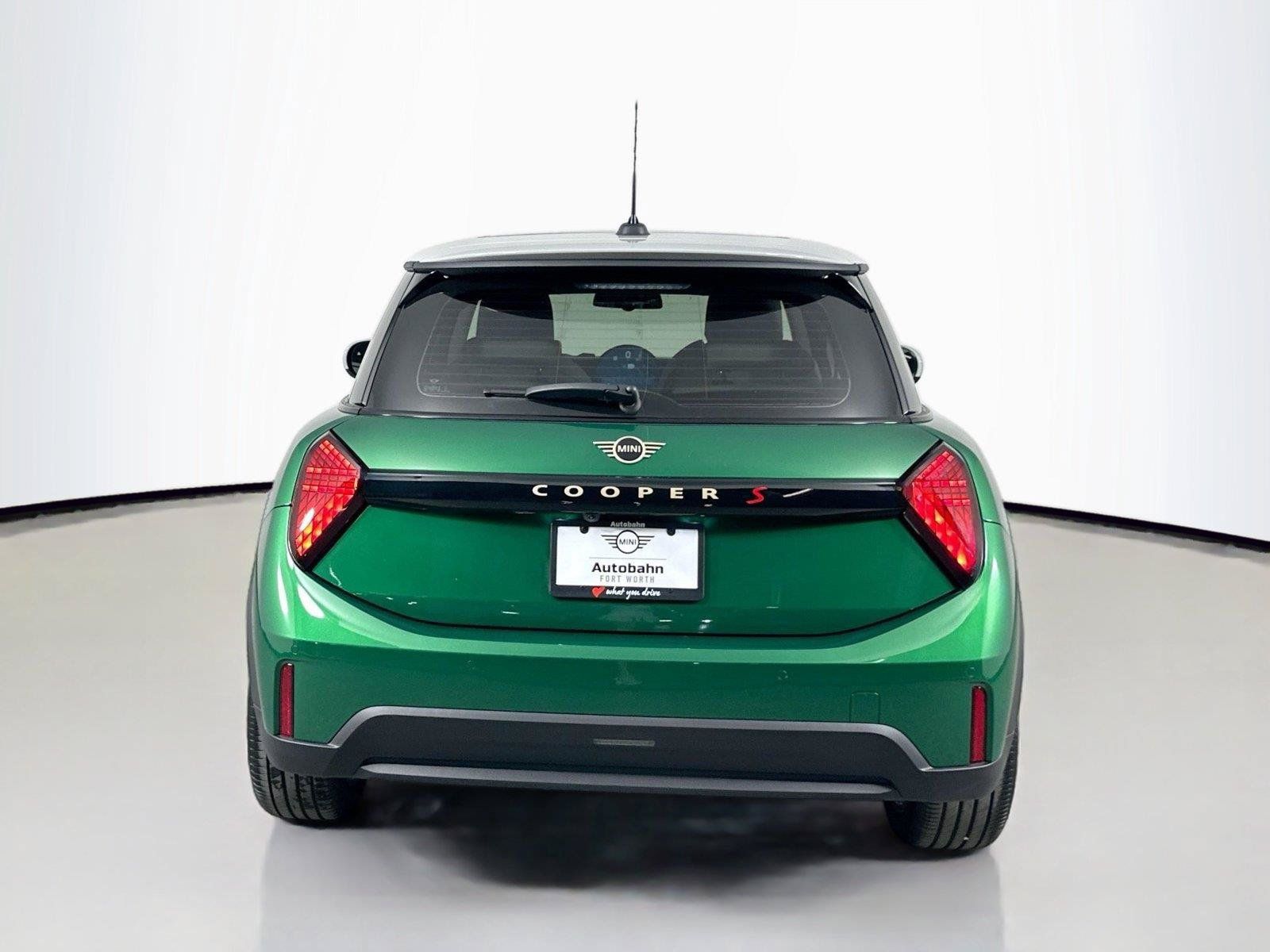 Used 2025 MINI Cooper S FWD image 5