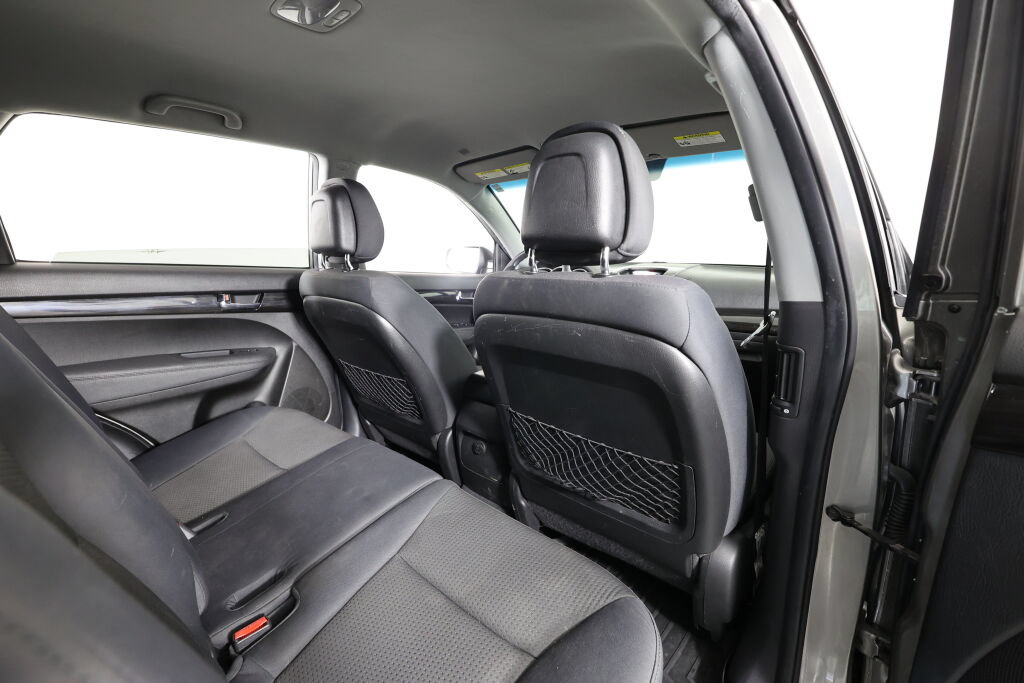 Used 2011 Kia Sorento LX w/ Convenience Pkg AWD/4WD image 20