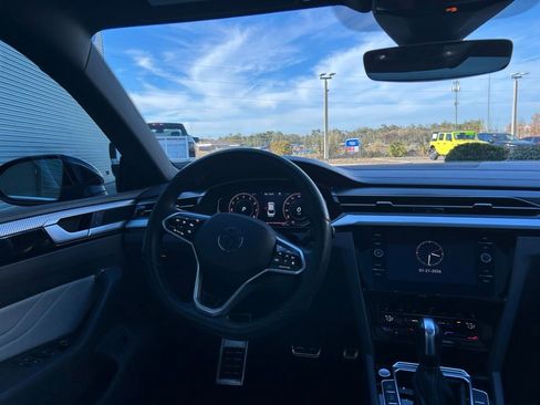 Used 2023 Volkswagen Arteon SEL image 9