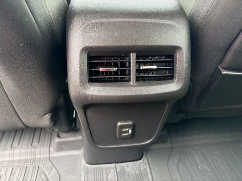 Used 2022 GMC Terrain SLE w/ Driver Convenience Package FWD image 43