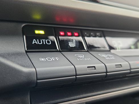 Used 2025 Toyota Camry XSE w/ Premium Plus Package image 24