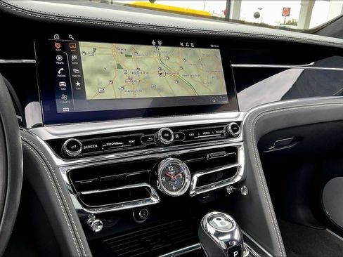 Used 2021 Bentley Flying Spur W12 AWD/4WD image 14