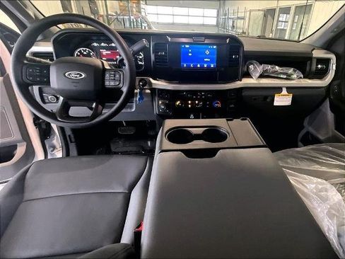 New 2026 Ford F250 XL w/ XL Chrome Package AWD/4WD image 30