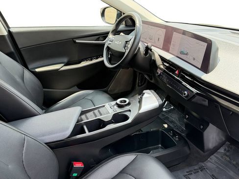 Certified 2023 Kia EV6 Wind AWD/4WD image 7