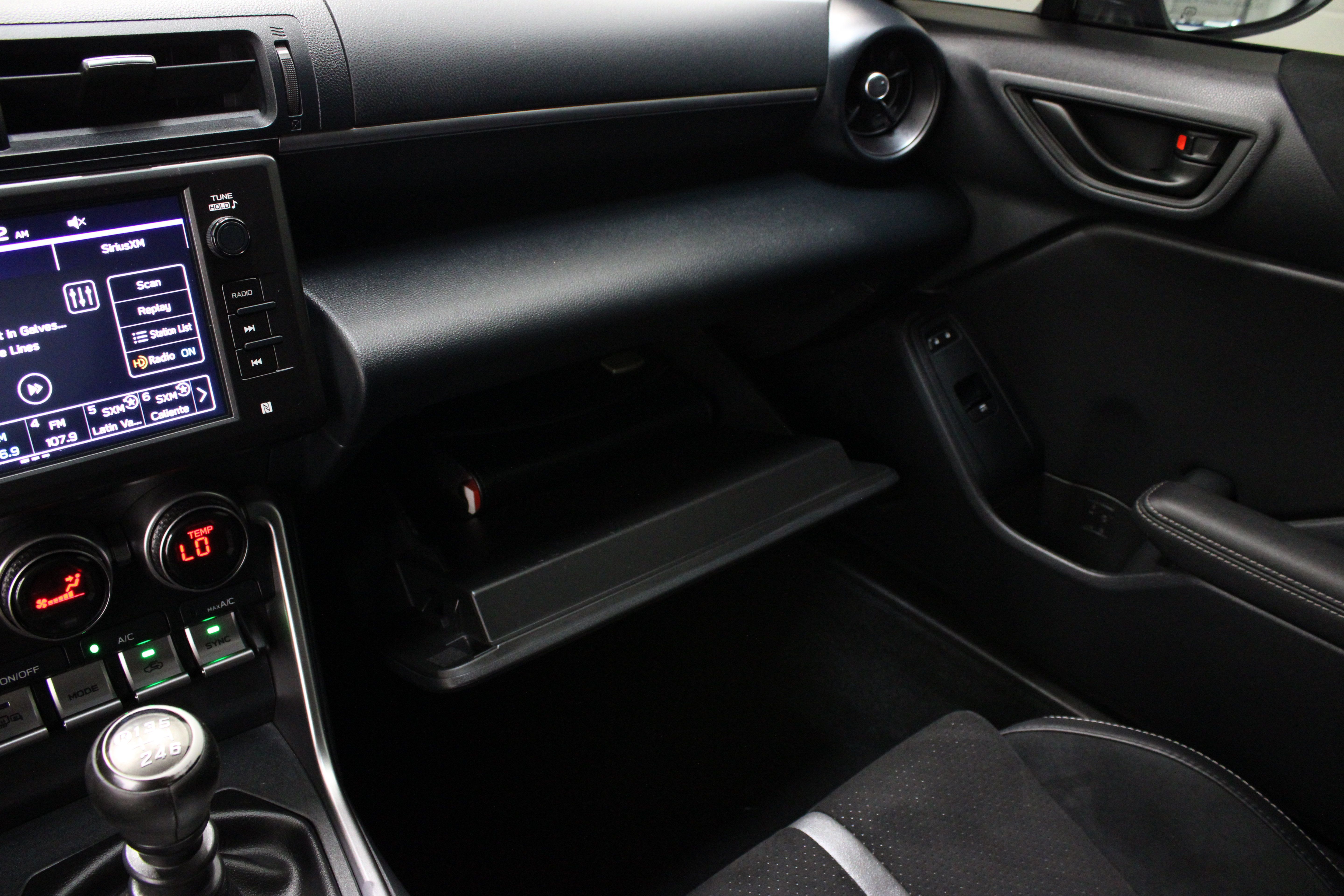 Used 2025 Toyota GR86 Premium RWD image 24