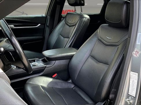 Used 2024 Cadillac XT5 Premium Luxury image 21