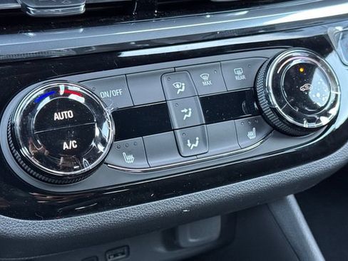 New 2026 Buick Envista Sport Touring w/ Convenience I Package FWD image 22