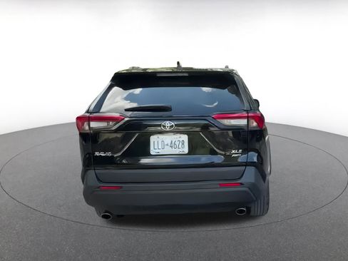 Used 2024 Toyota RAV4 XLE image 12