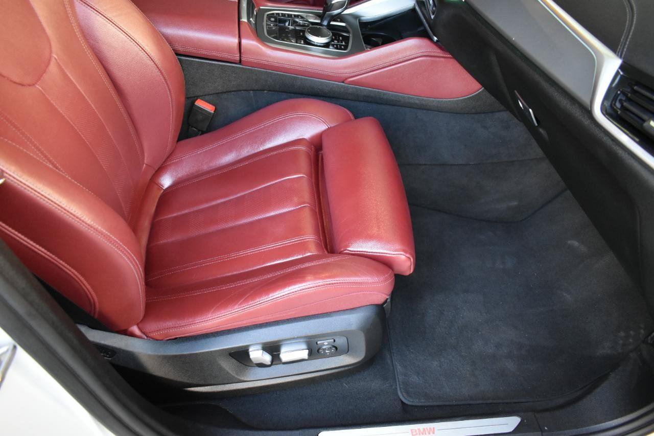 Used 2021 BMW X6 xDrive40i AWD/4WD image 29