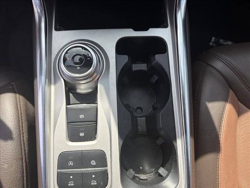 Used 2023 Ford Explorer King Ranch w/ Technology Package RWD image 18