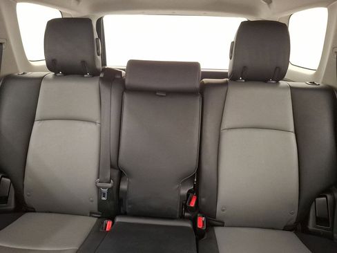 Certified 2022 Toyota 4Runner SR5 Premium image 20