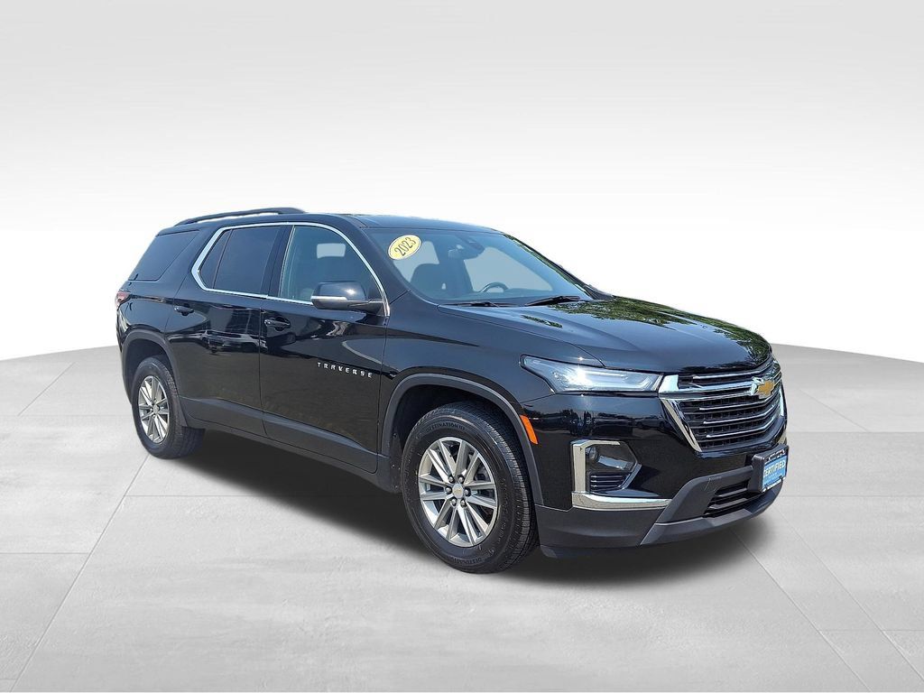 Certified 2023 Chevrolet Traverse LT AWD/4WD image 1