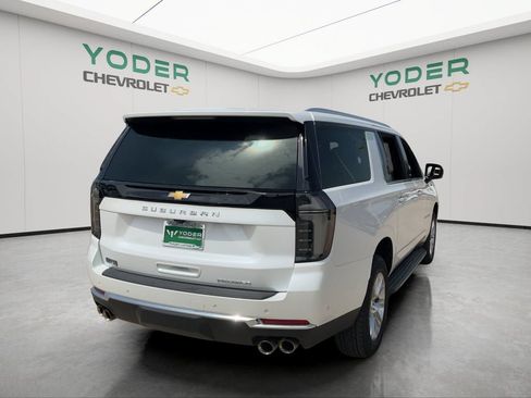 Used 2025 Chevrolet Suburban Premier AWD/4WD image 51