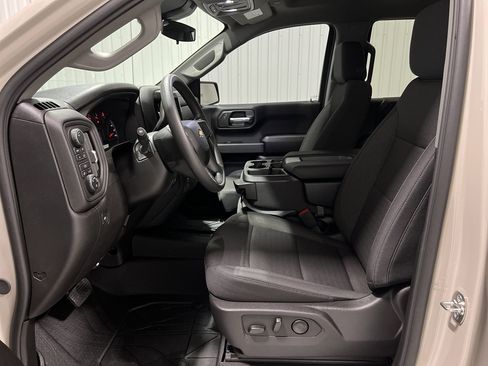 New 2026 Chevrolet Silverado 1500 Custom w/ LPO, Dark Essentials Package image 17